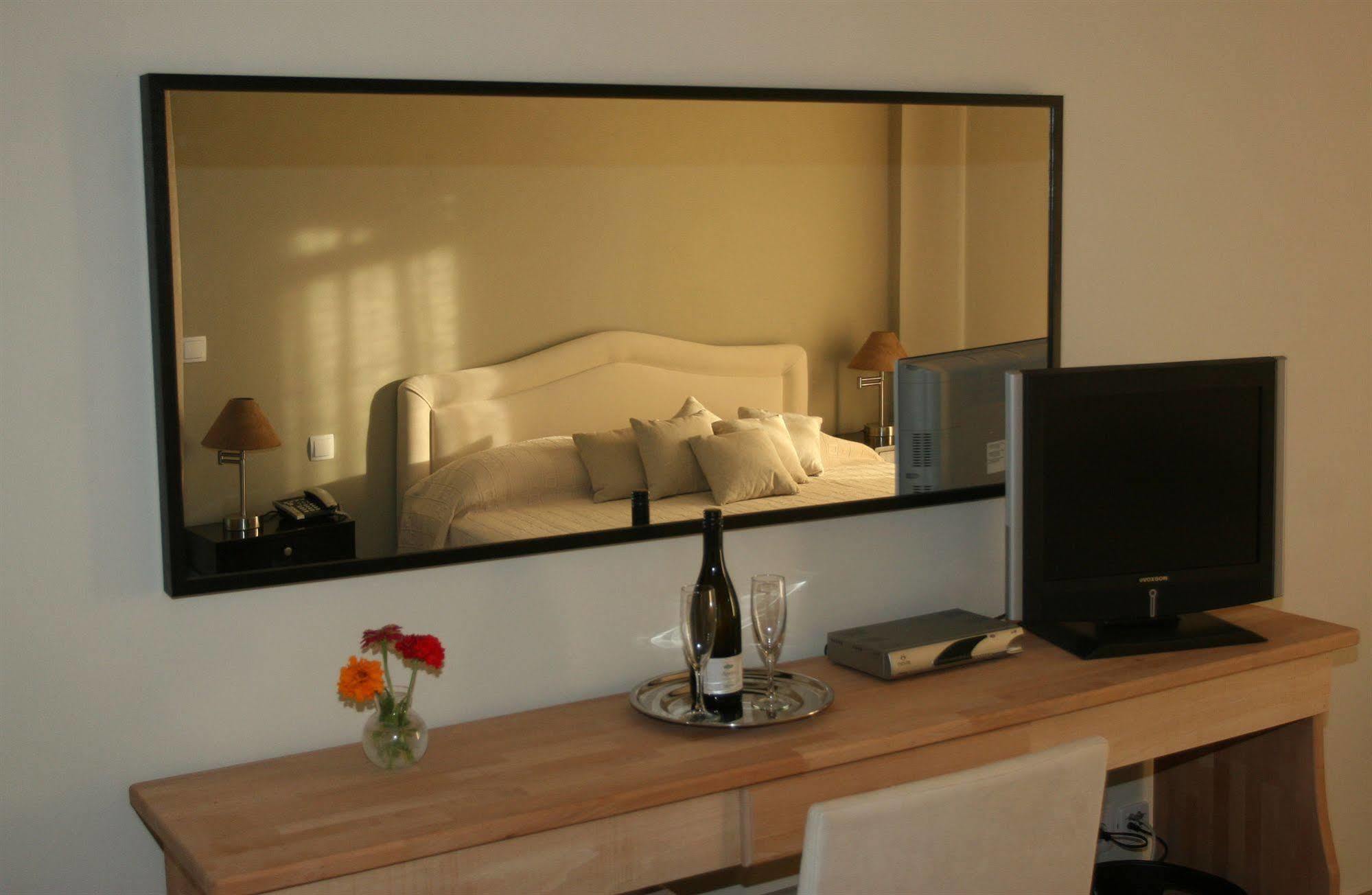 Athena Hotel Milopotamos  Dış mekan fotoğraf